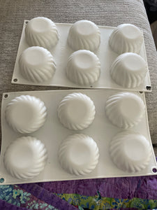 Huge Mold Destash