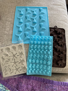 Huge Mold Destash
