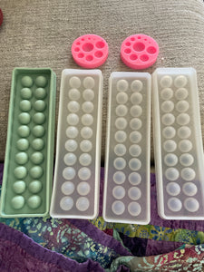 Huge Mold Destash