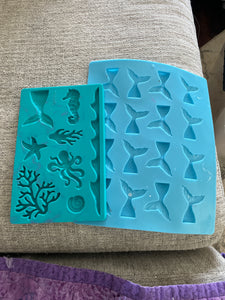 Huge Mold Destash