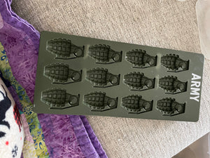 Bath Bomb or Soap Mold Destash