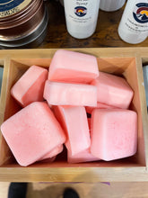 Load image into Gallery viewer, 100% Soy Wax Melts