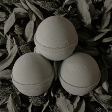 Load image into Gallery viewer, Standard Round Bath Bombs